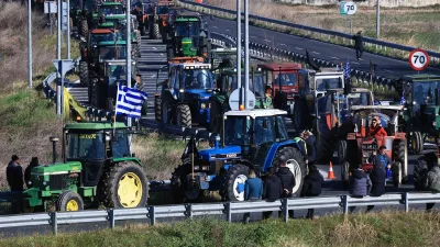 Dok srpski farmeri prosipaju srpsko mleko - uvoz tuđeg mleka cveta