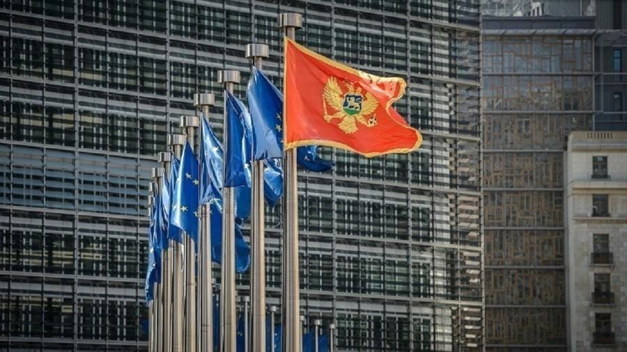 Ukidanje viza za Turke: politički kompromis između bezbednosti i EU integracija