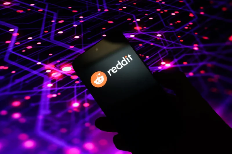 Reddit prestigao TikTok u Britaniji - generacija Z menja pravila mreža