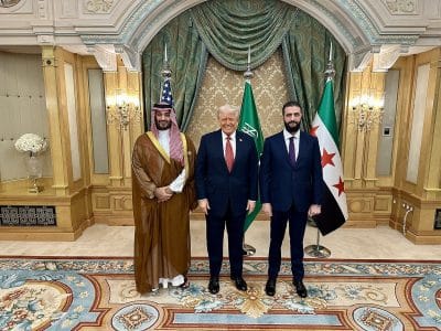 Odlazak Hamneija, ali ne i režima: Šta donose noći posle najvećeg udara na Iran