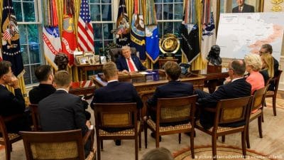 Starmerov samit 35 zemalja bez Amerike — kraj epohe apologetskog transatlantizma