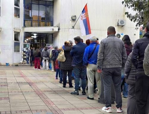 Izbori u Srbiji: izlaznost do 10 časova duplo veća nego 2023, do 13 h veća za 54,5 %, gužve ispred birališta i dijaspora koja glasa usred noći